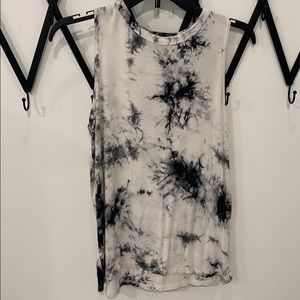 Black and white tie dye tank top